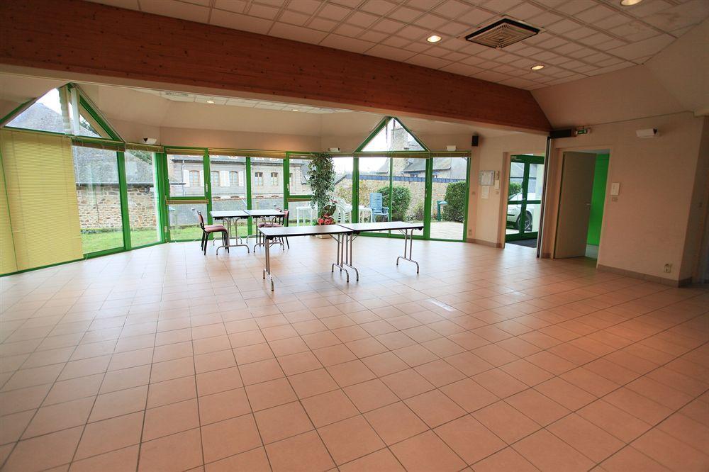 Contact Hôtel - Hôtel Le Lion d'Or Lamballe Exterior foto